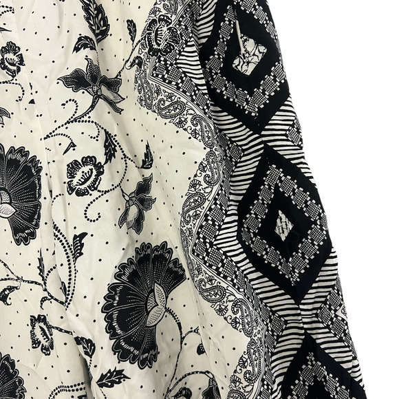 Anthropologie Black and White Wide Leg Pants - Picture 3 of 10